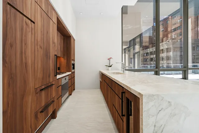 $13,995,000 | 172 Madison Avenue, Unit MANSION | Midtown South