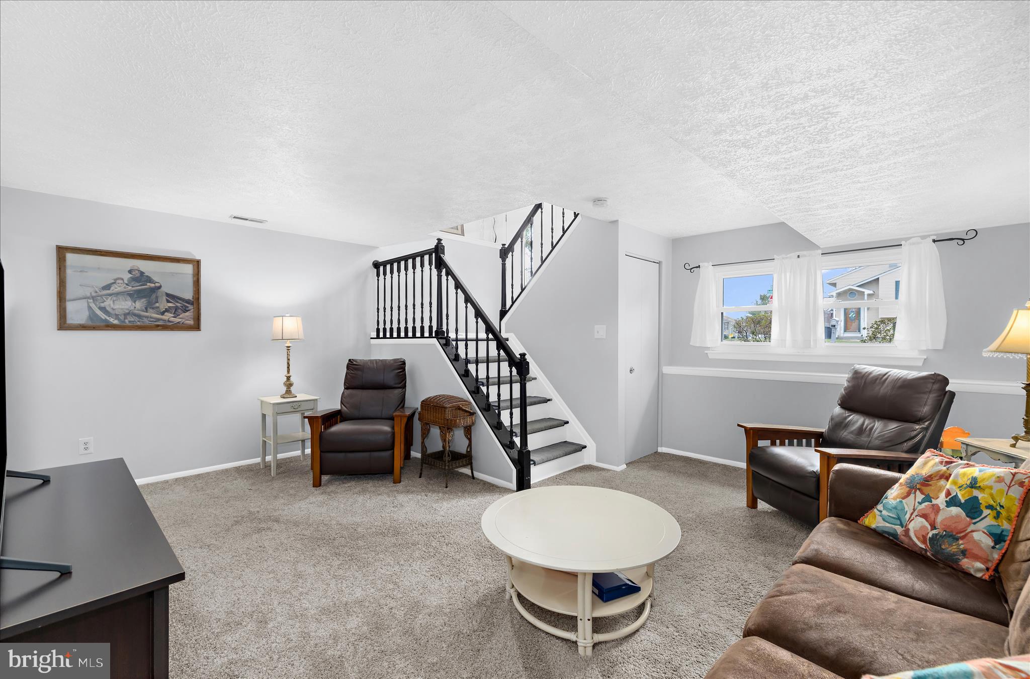 8076 Outing Avenue Pasadena, MD 21122 - Photo 6 of 58