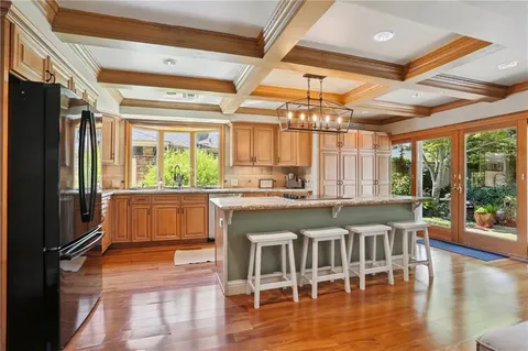 $660,000 | 5112 Haring Court, Metairie, LA 70006