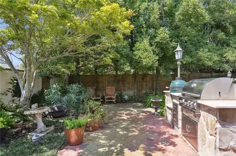 $660,000 | 5112 Haring Court, Metairie, LA 70006