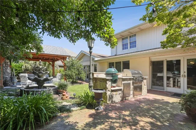 $660,000 | 5112 Haring Court, Metairie, LA 70006