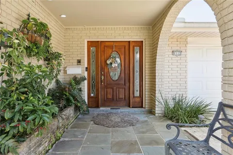 $660,000 | 5112 Haring Court, Metairie, LA 70006
