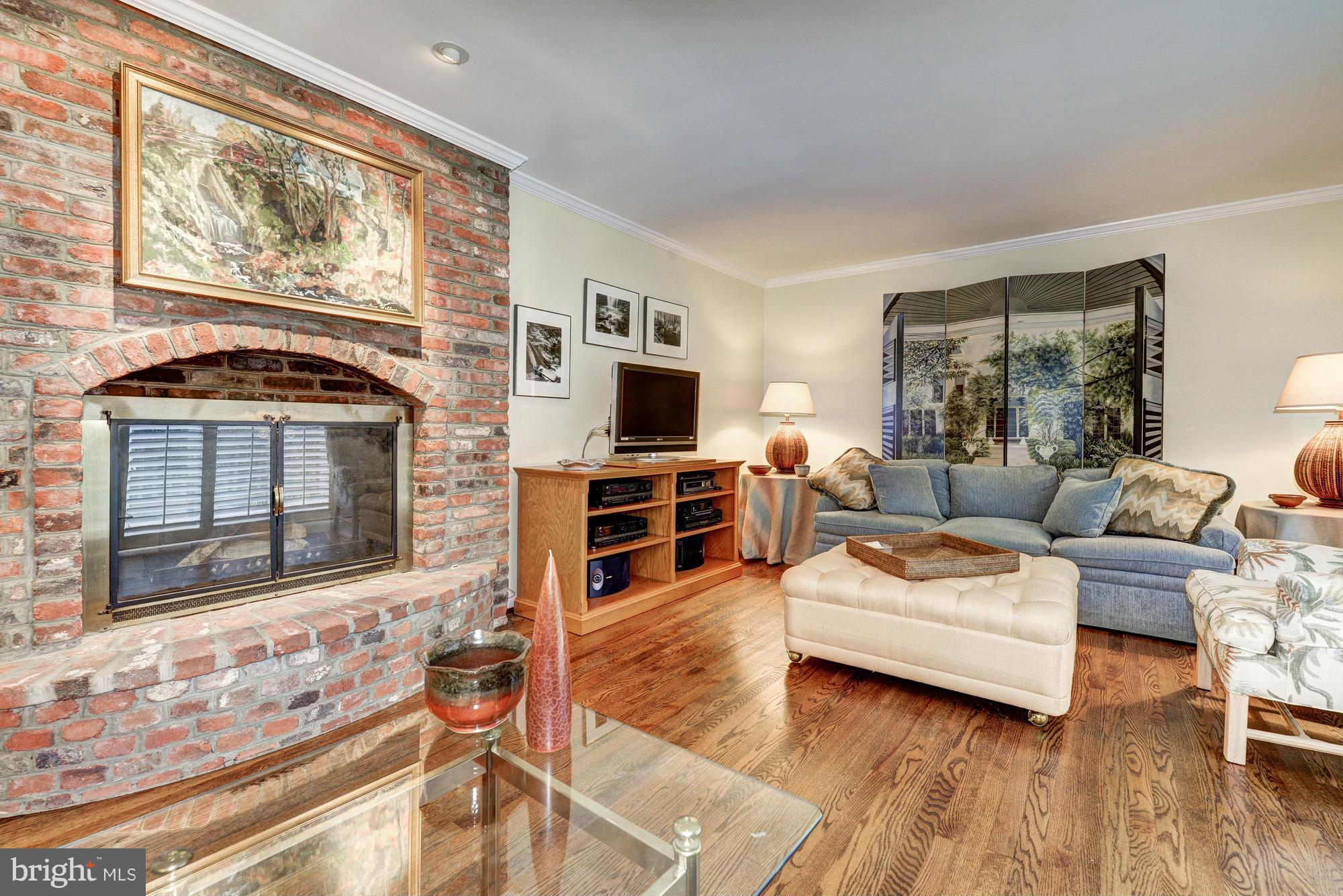 8921 Seven Locks Road Bethesda, MD 20817 - Photo 14 of 30 Family Room