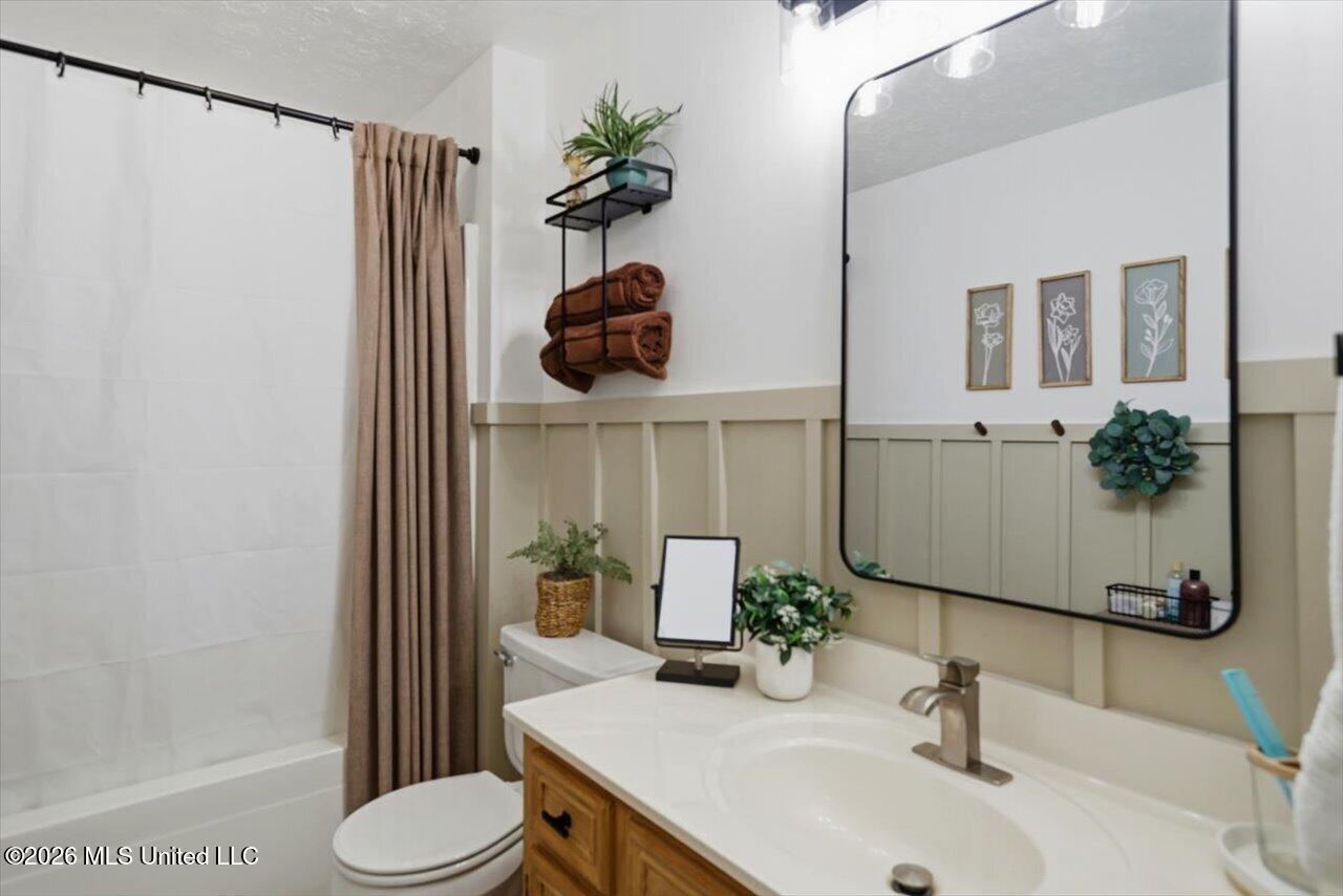 209 Pine Place Madison, MS 39110 - Photo 22 of 30 23-209 Pine Pl _ Home Tours MS