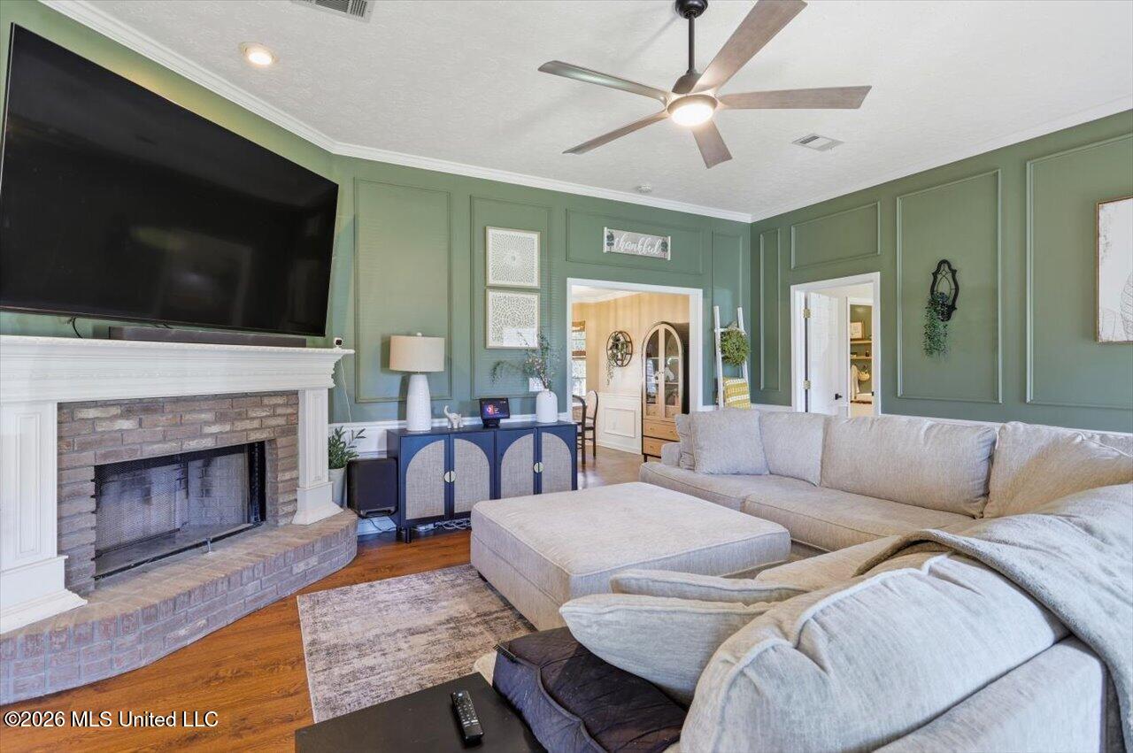 209 Pine Place Madison, MS 39110 - Photo 7 of 30 07-209 Pine Pl _ Home Tours MS