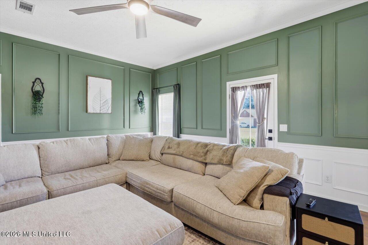 209 Pine Place Madison, MS 39110 - Photo 10 of 30 10-209 Pine Pl _ Home Tours MS