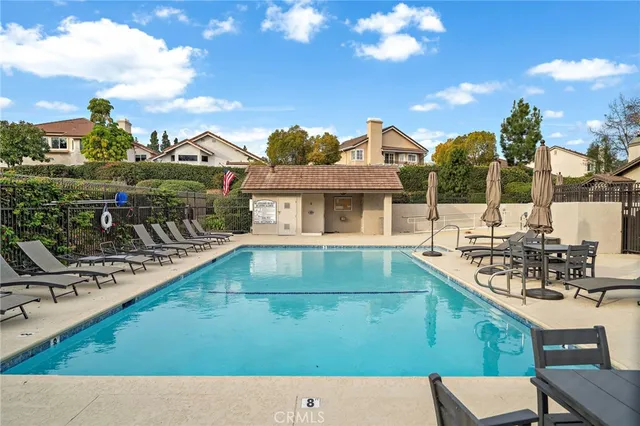 a house view with a outdoor space