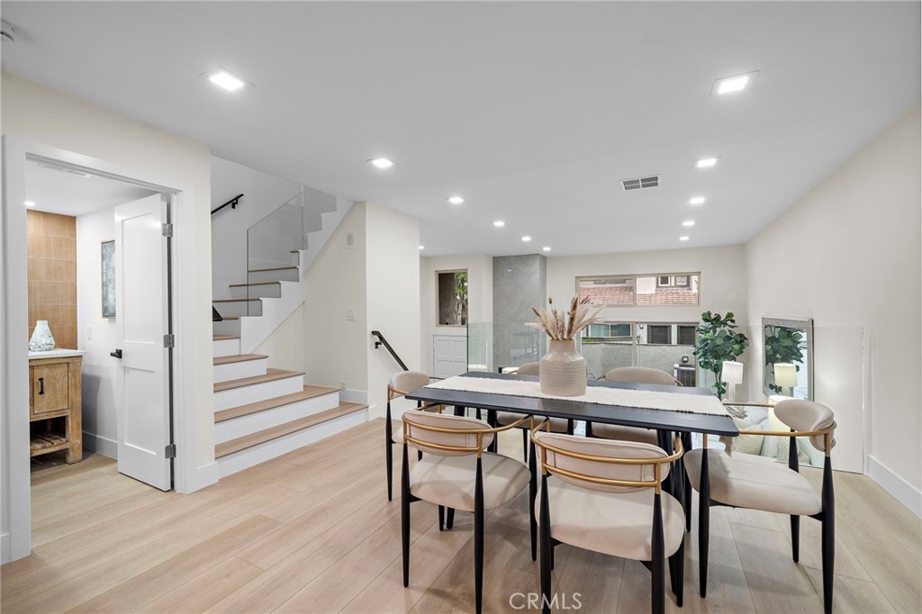 10 Starfall, Unit 11 Irvine, CA 92603 - Photo 7 of 28