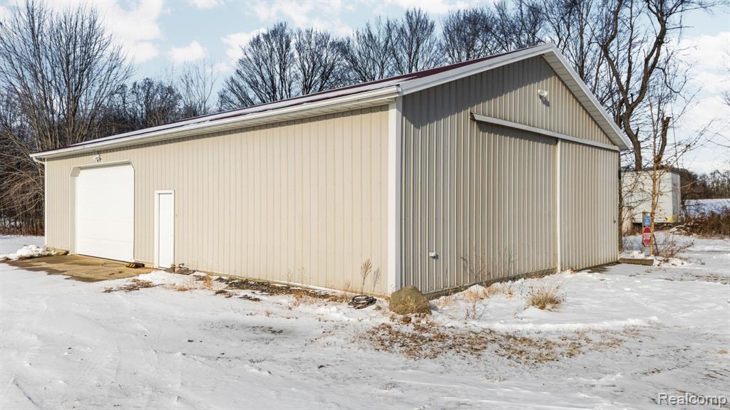 7473 North Gregory Road Fowlerville, MI 48836 - Photo 35 of 50