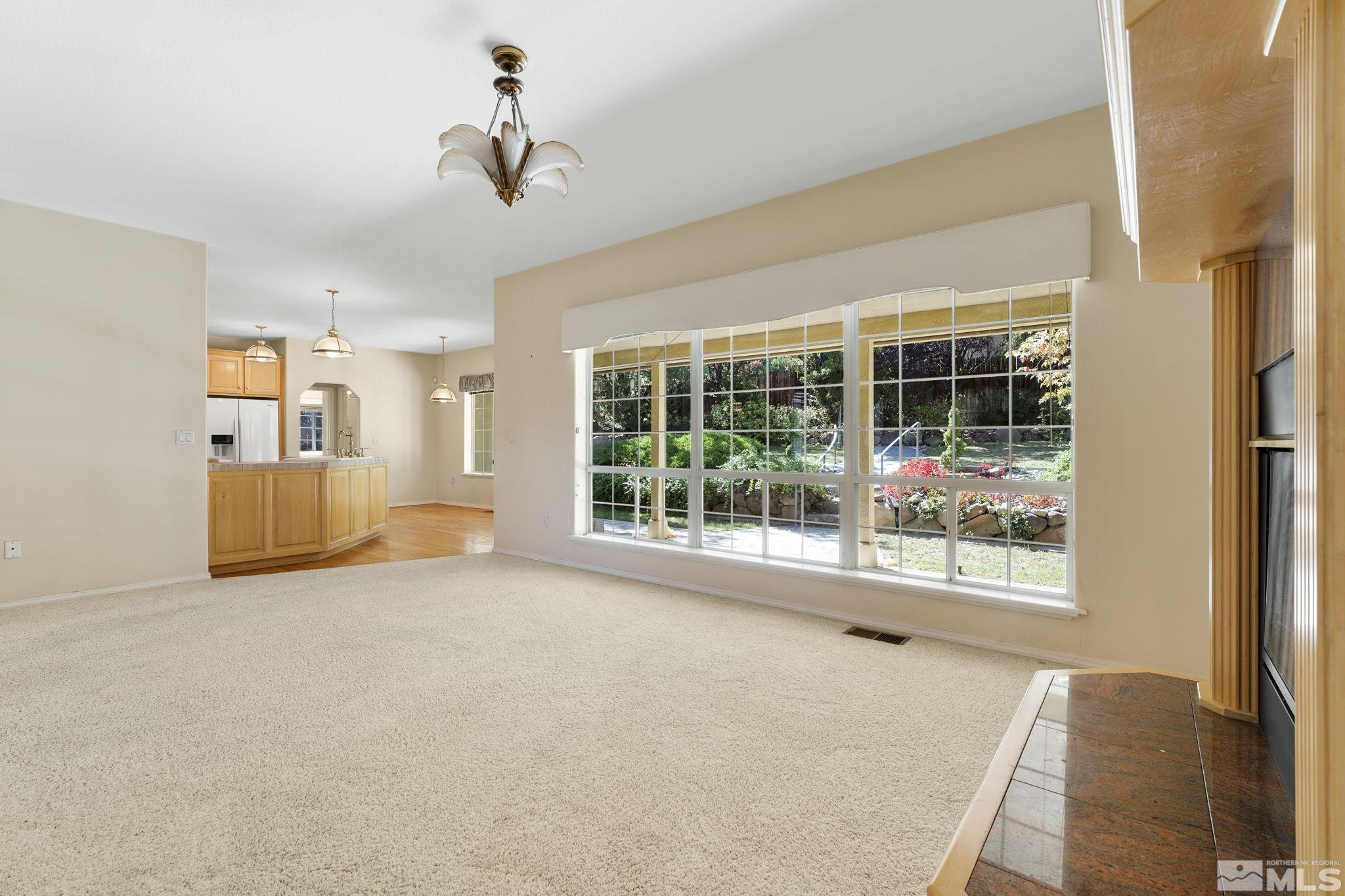 12620 Water Lily Way Reno, NV 89511 - Photo 11 of 32 Photo 11