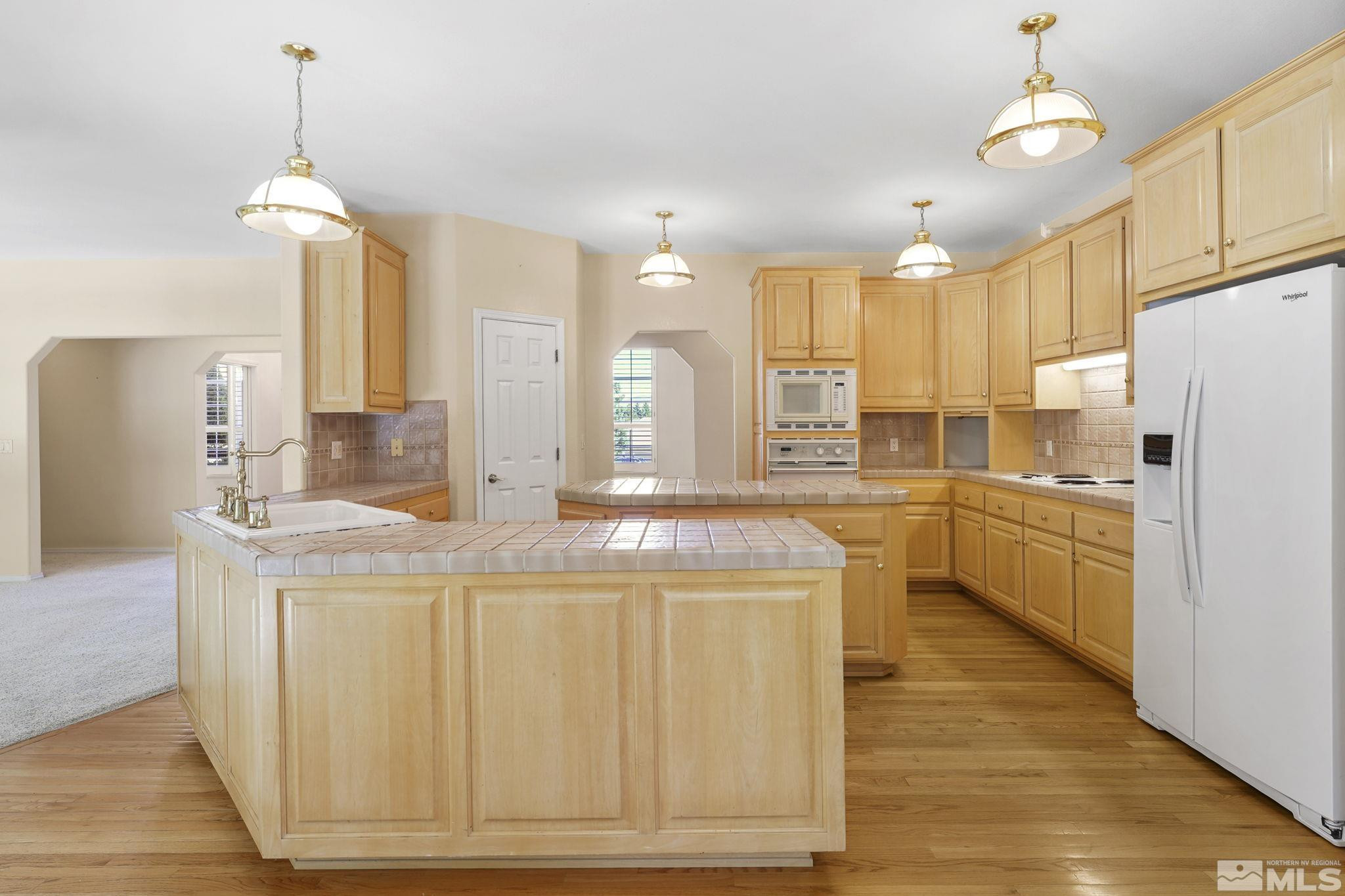 12620 Water Lily Way Reno, NV 89511 - Photo 13 of 32 Photo 13