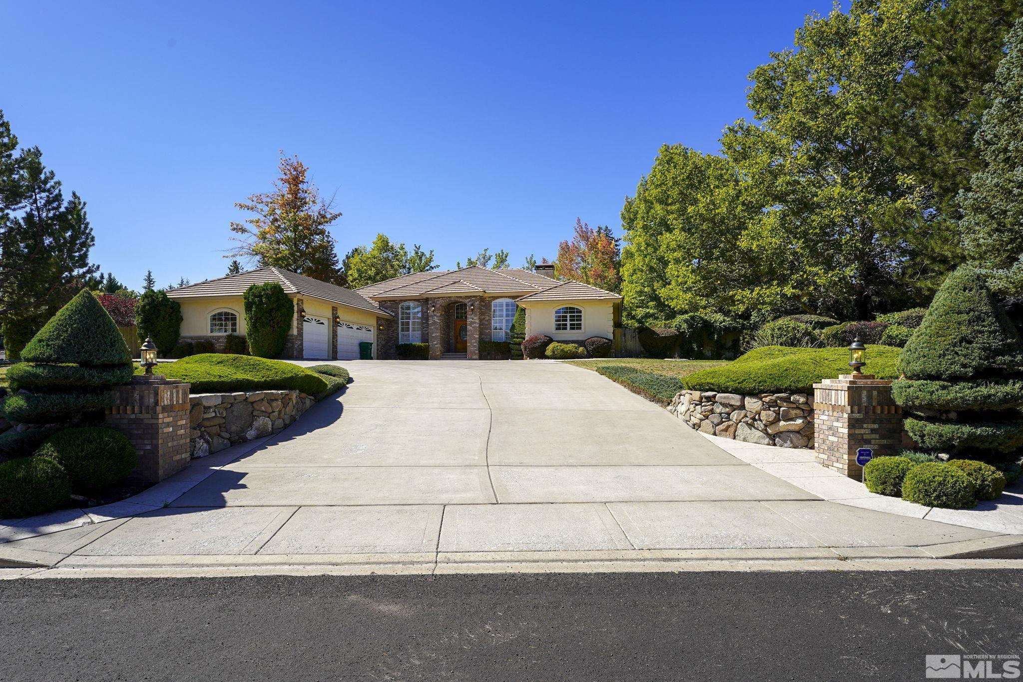 12620 Water Lily Way Reno, NV 89511 - Photo 2 of 32 Photo 2