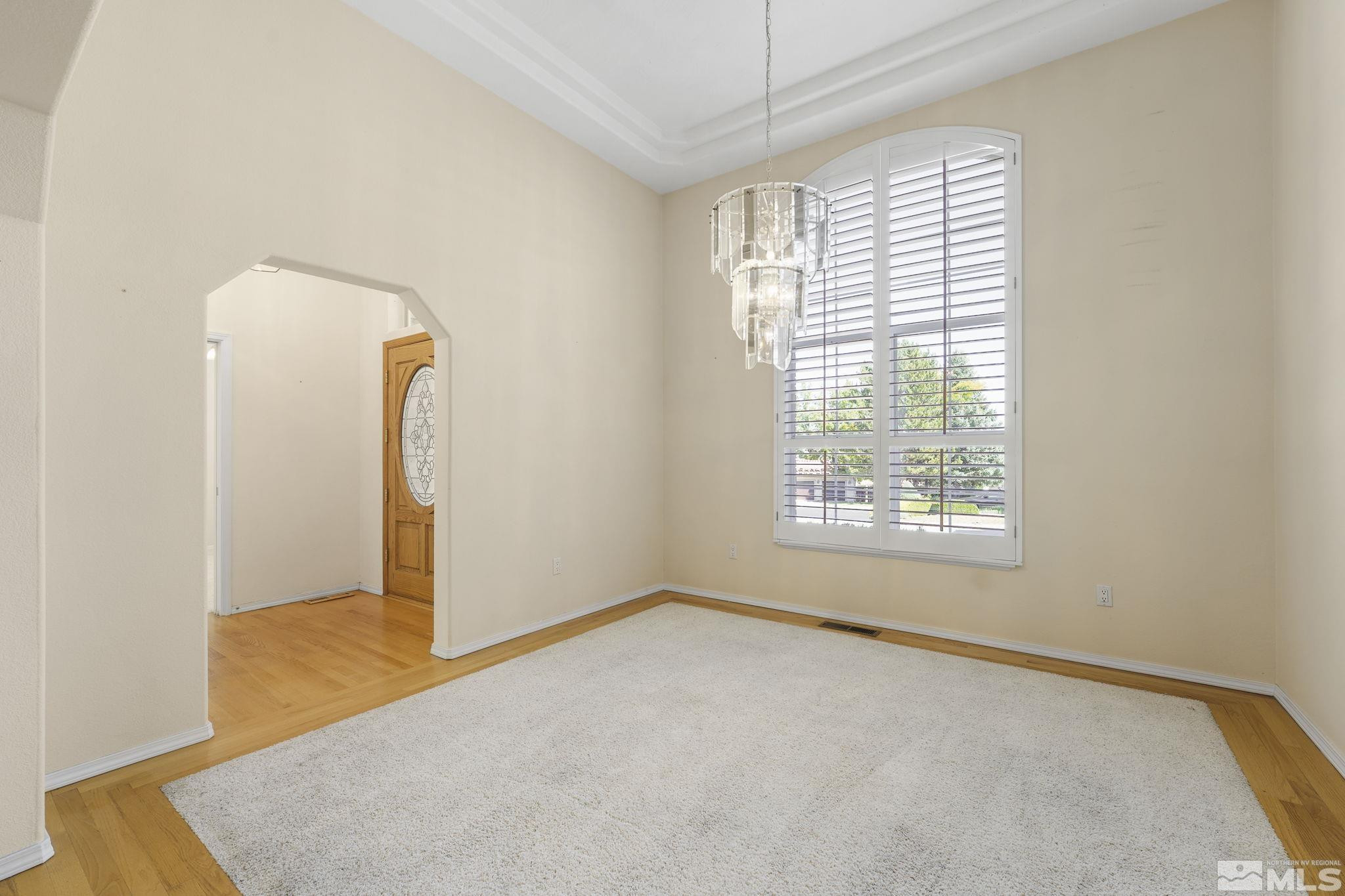 12620 Water Lily Way Reno, NV 89511 - Photo 4 of 32 Photo 4