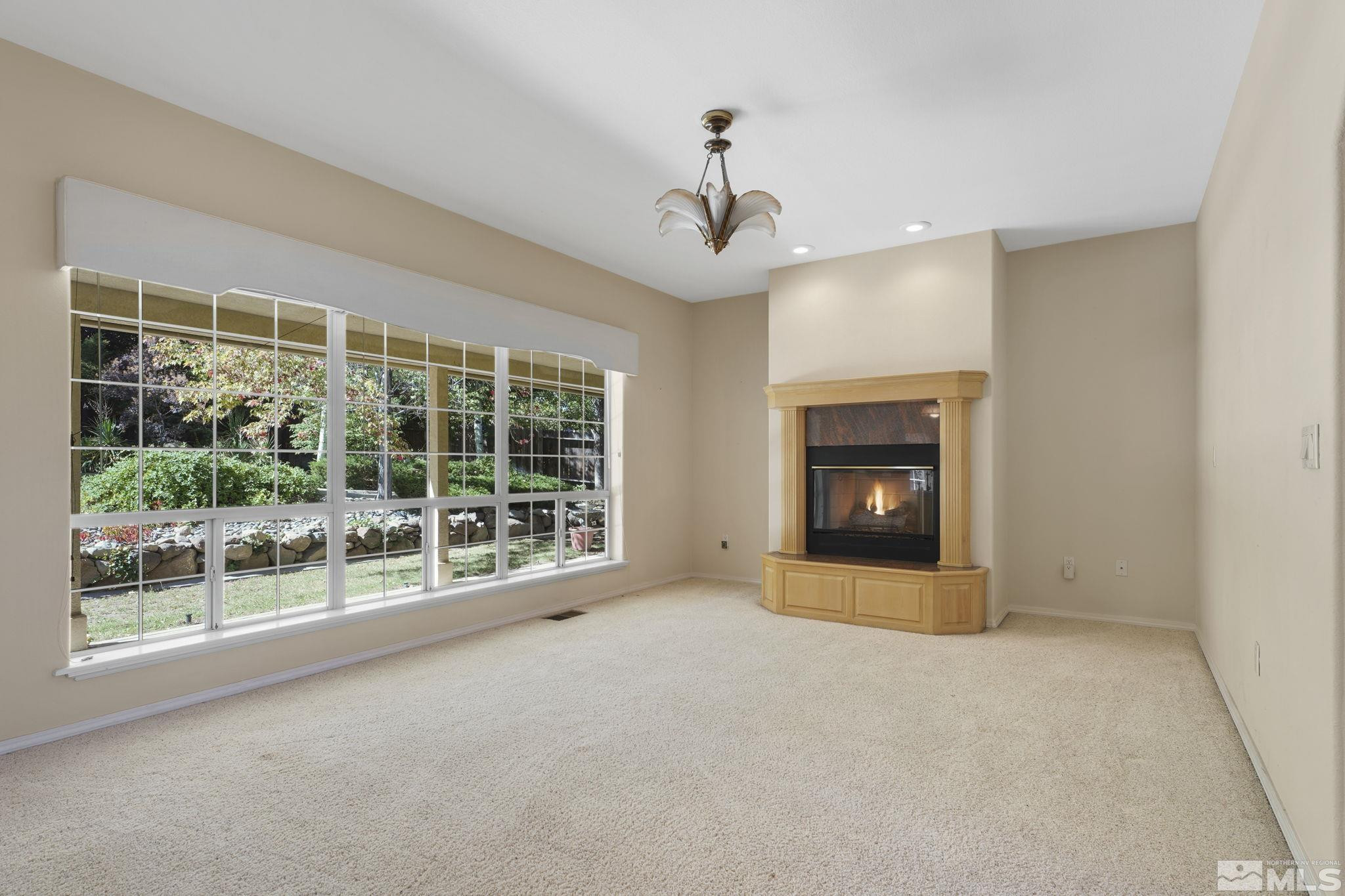 12620 Water Lily Way Reno, NV 89511 - Photo 10 of 32 Photo 10