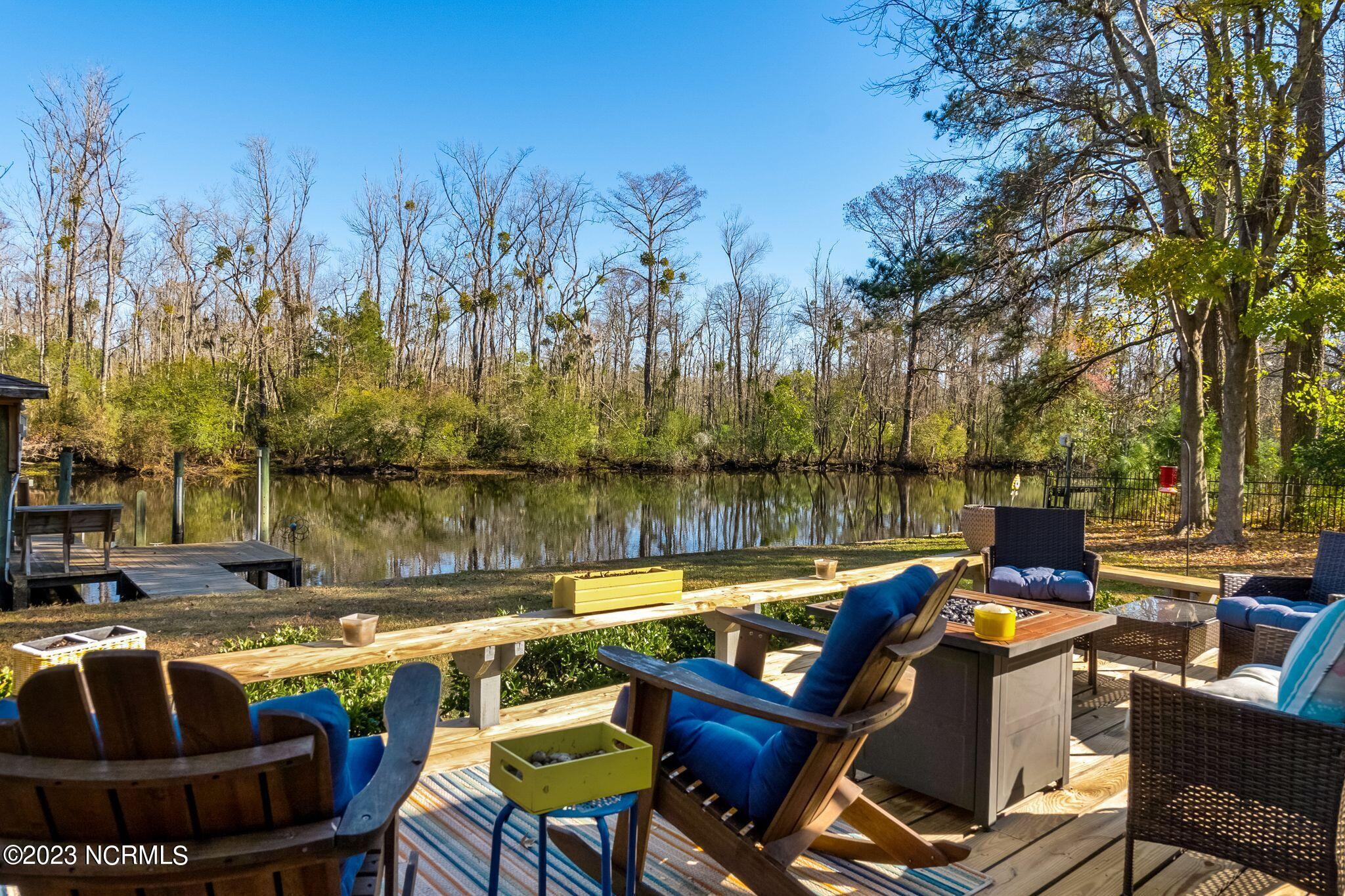 108 Bowline Road New Bern, NC 28562 - Photo 39 of 62 Rear
