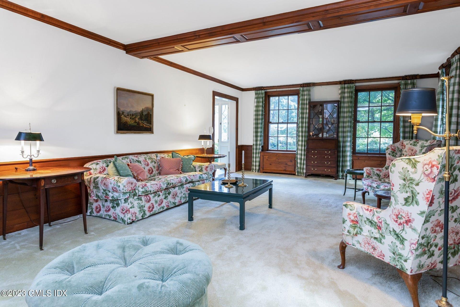 60 Midwood Road Greenwich, CT 06830 - Photo 11 of 29 011-453236-_X0A4484_12892267