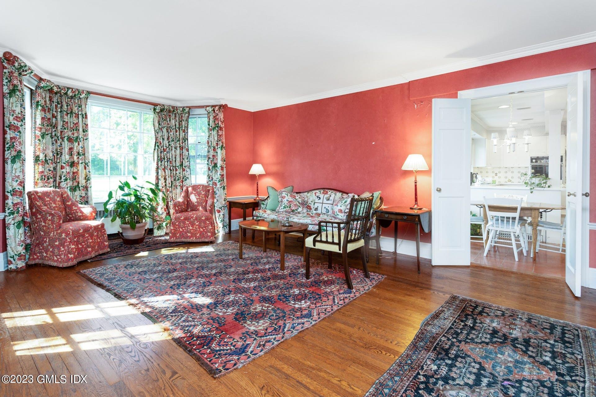 60 Midwood Road Greenwich, CT 06830 - Photo 15 of 29 015-453236-_X0A4495_12892275