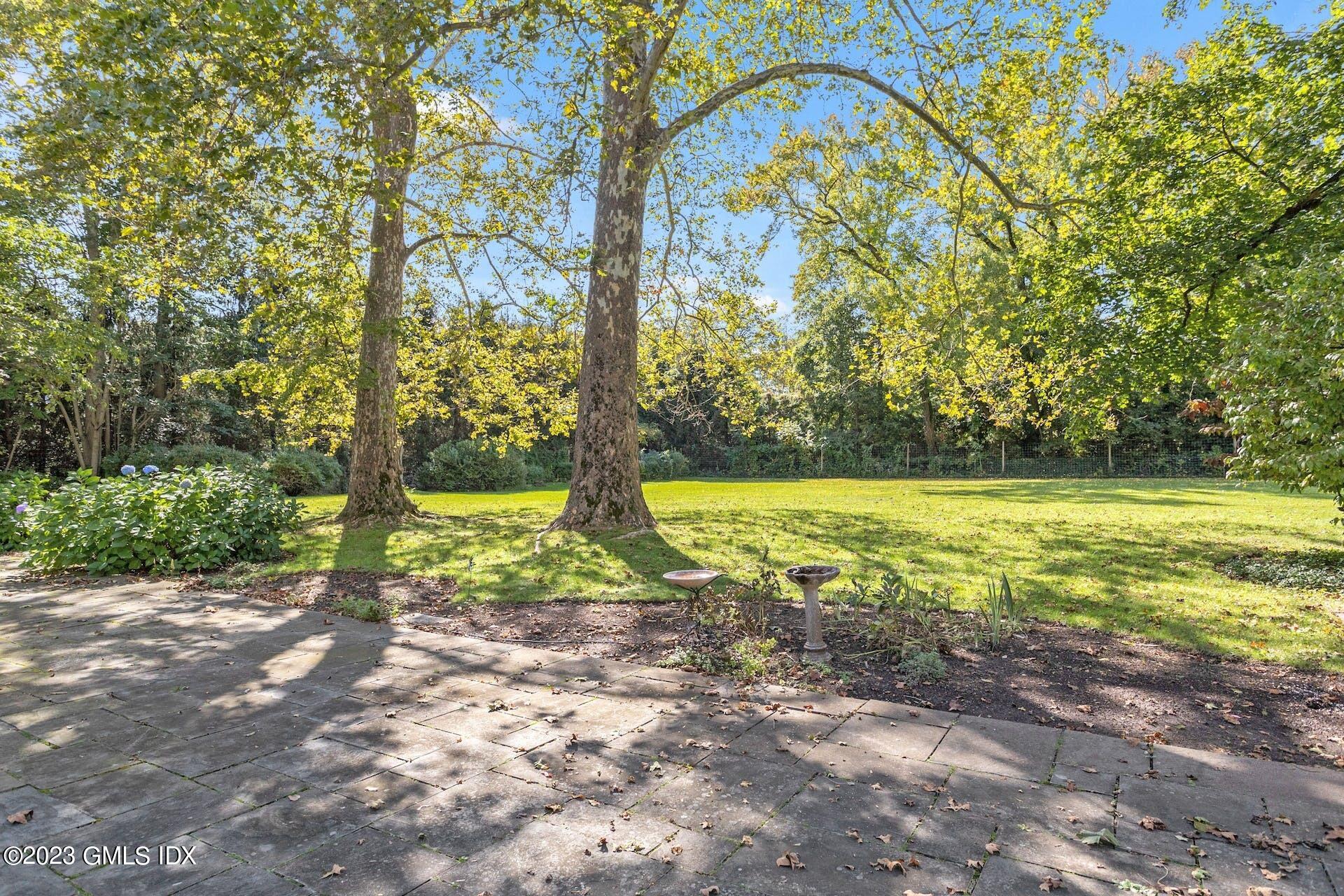 60 Midwood Road Greenwich, CT 06830 - Photo 21 of 29 021-453236-_X0A4516_12892290