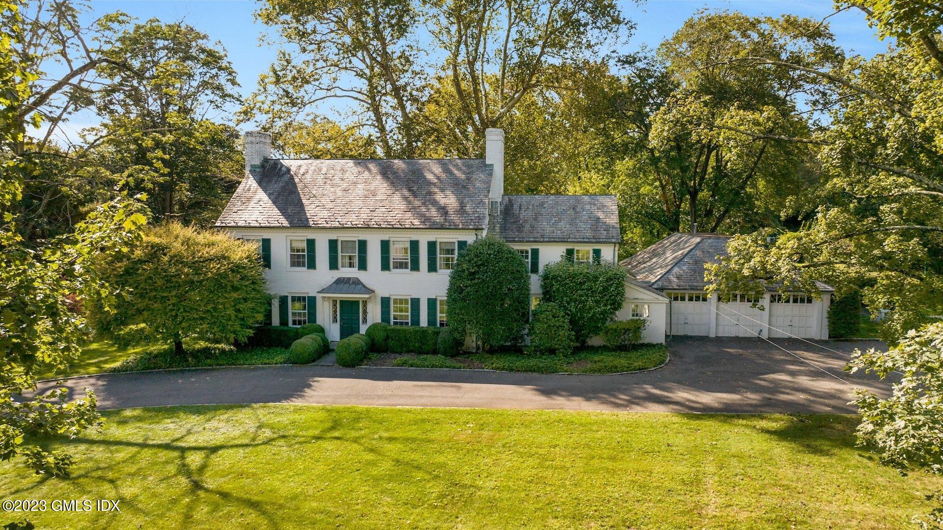 60 Midwood Road Greenwich, CT 06830 - Photo 24 of 29 024-453236-DJI_20231007122018_0008_D_128