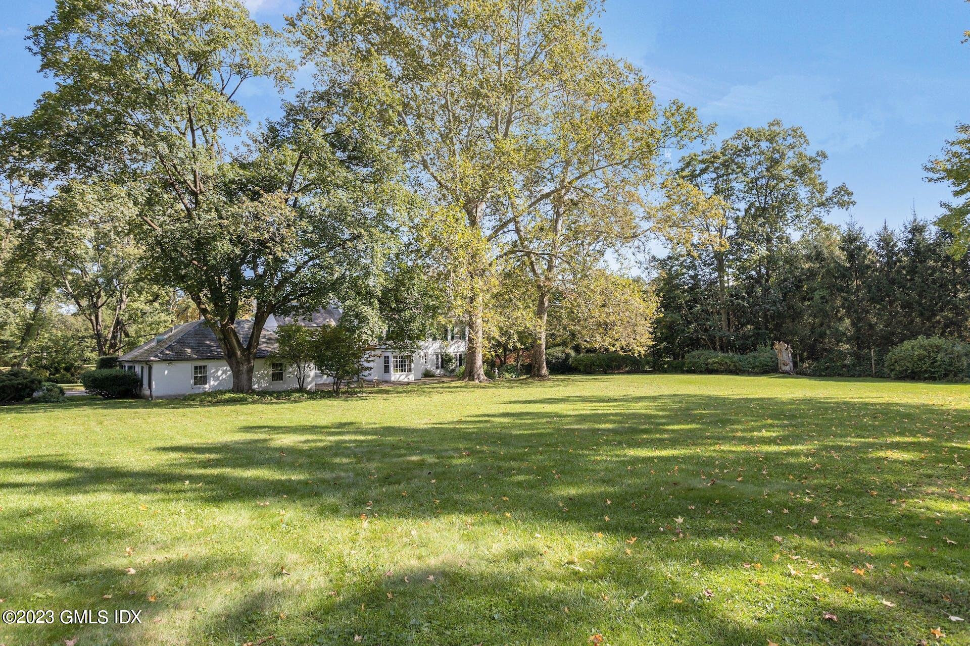 60 Midwood Road Greenwich, CT 06830 - Photo 7 of 29 007-453236-_X0A4515_12892289