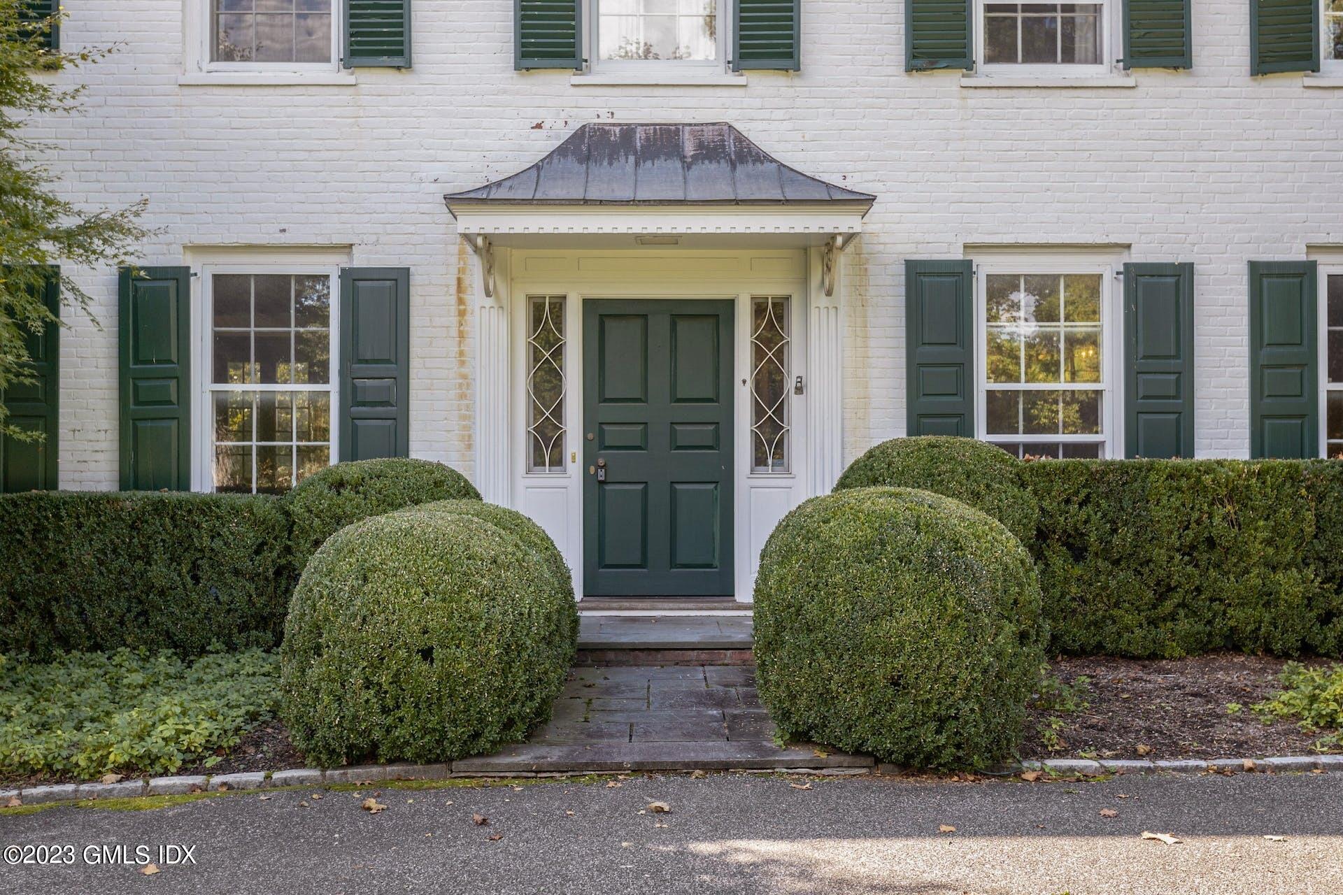 60 Midwood Road Greenwich, CT 06830 - Photo 8 of 29 008-453236-_X0A4503_12892281