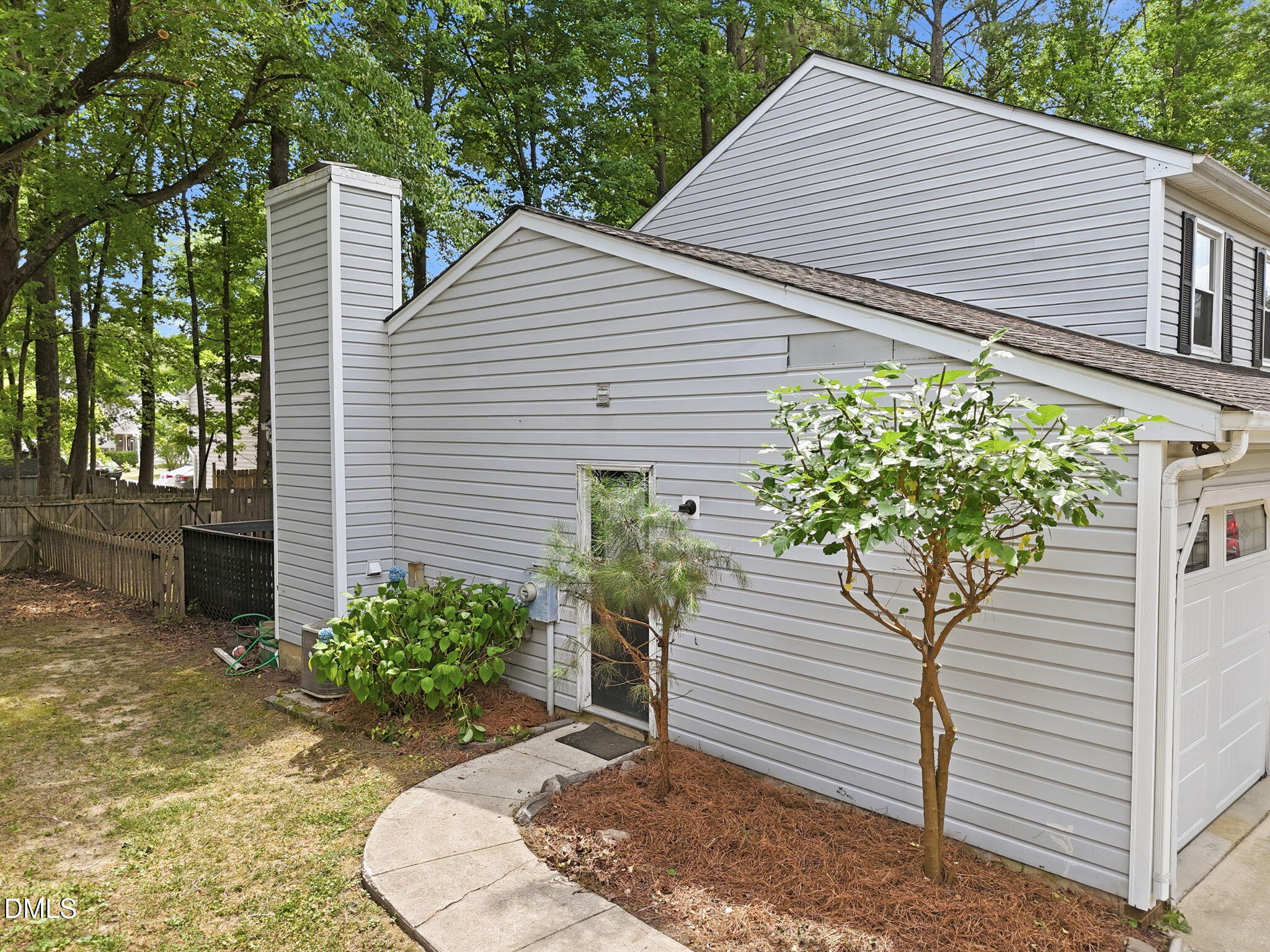 4509 Hollirose Place Raleigh, NC 27616 - Photo 38 of 46