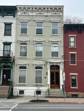 $599,900 | 79 Ten Broeck Street, Albany, NY 12210