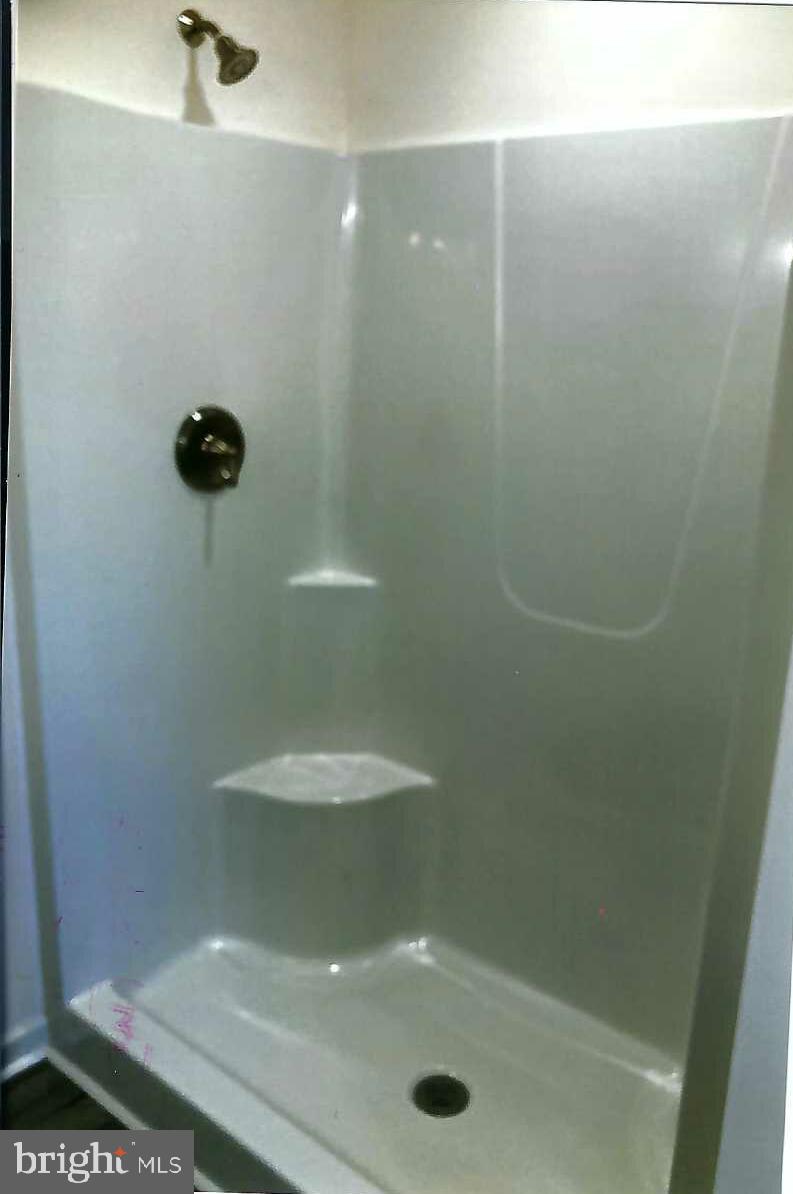 1089 Liberty Grove Road Conowingo, MD 21918 - Photo 17 of 24 5' Shower-Master Bathroom