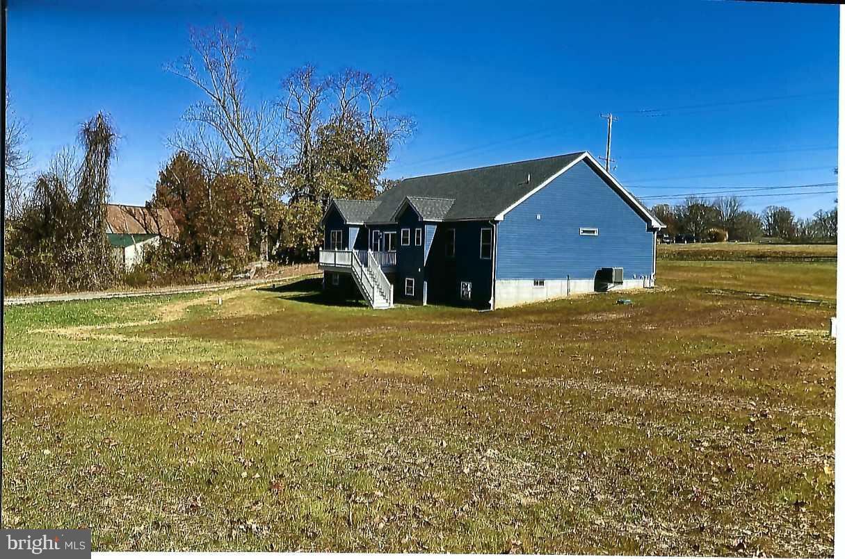 1089 Liberty Grove Road Conowingo, MD 21918 - Photo 4 of 24 Back Yard side view