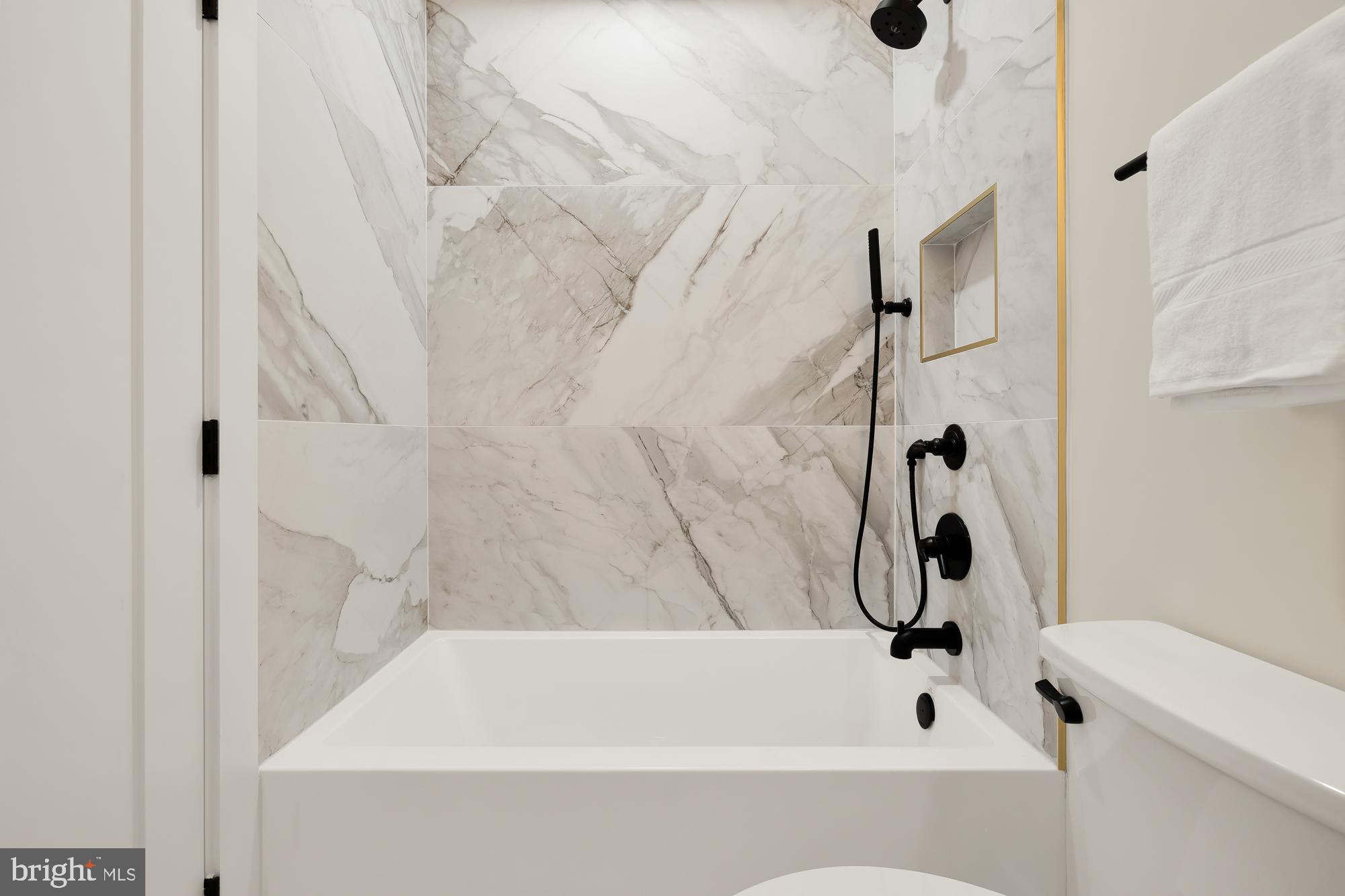 802 21st Street Northeast, Unit 3PH Washington, DC 20002 - Photo 41 of 46 Ensuite Bath