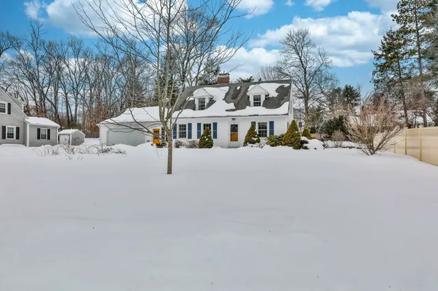 $599,900 | 10 Wood Street, Nashua, NH 03064