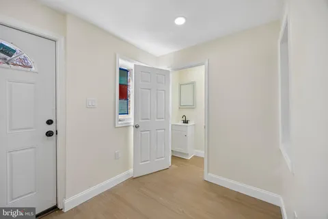 an empty room with closet
