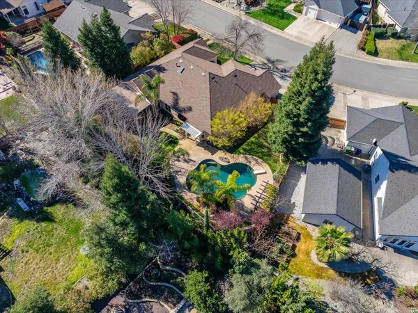 $655,000 | 2135 Adirondack Drive, Redding, CA 96001