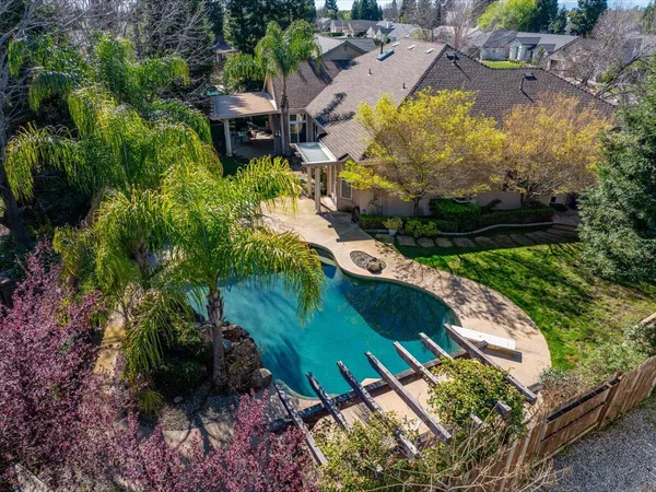 $655,000 | 2135 Adirondack Drive, Redding, CA 96001