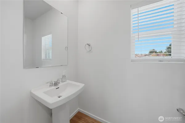 $679,950 | 9811 31st Avenue Southeast, Unit B1, Everett, WA 98208
