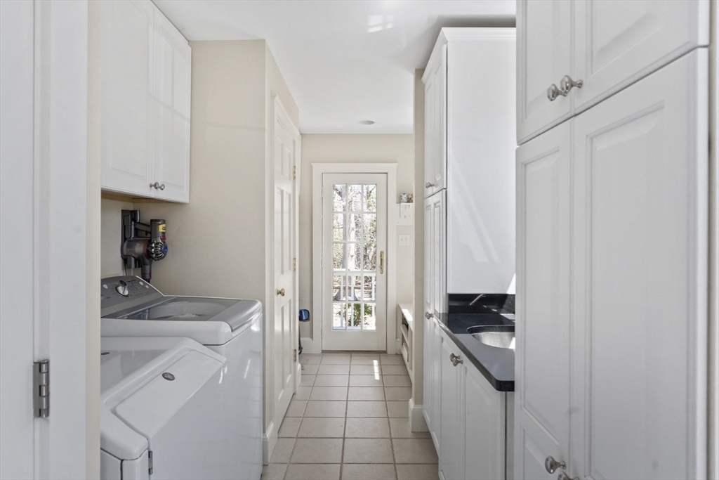 23 Beetle Swamp Road Edgartown, MA 02539 - Photo 33 of 40