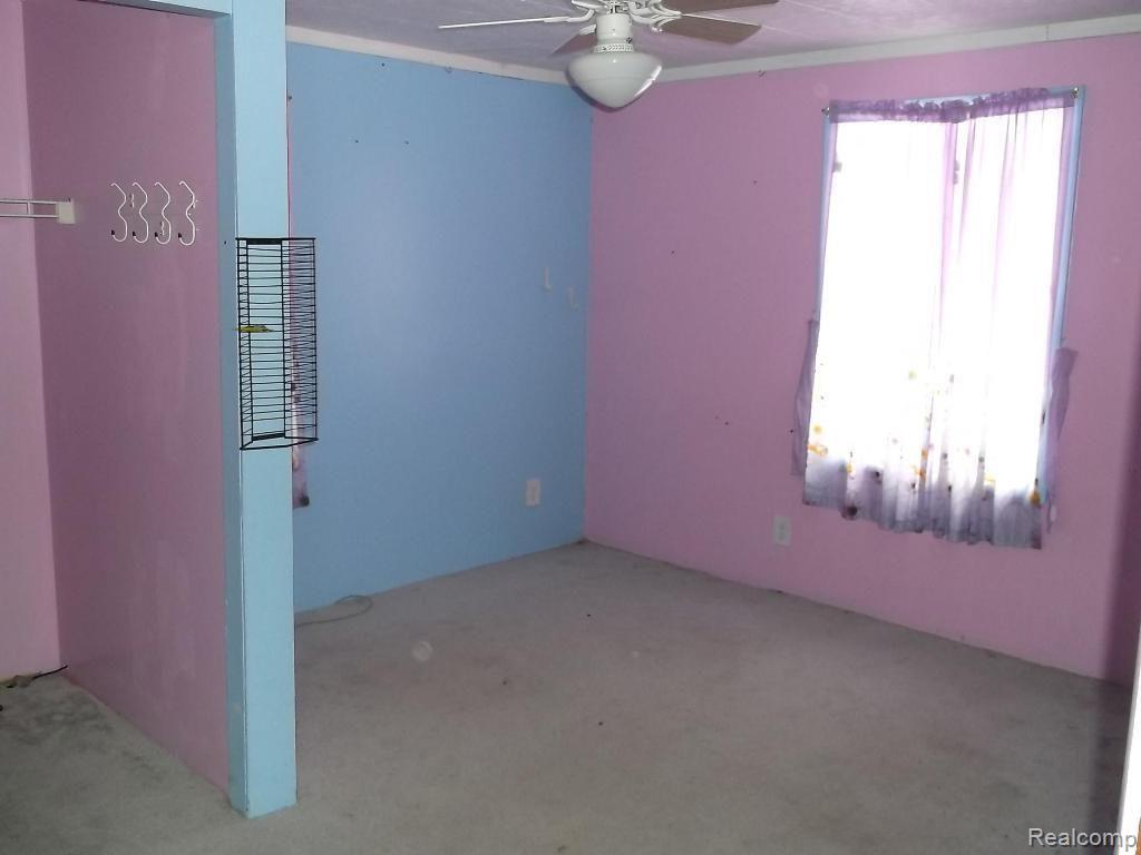 4462 MacArthur Road Muskegon, MI 49442 - Photo 5 of 6 bd.jpg
