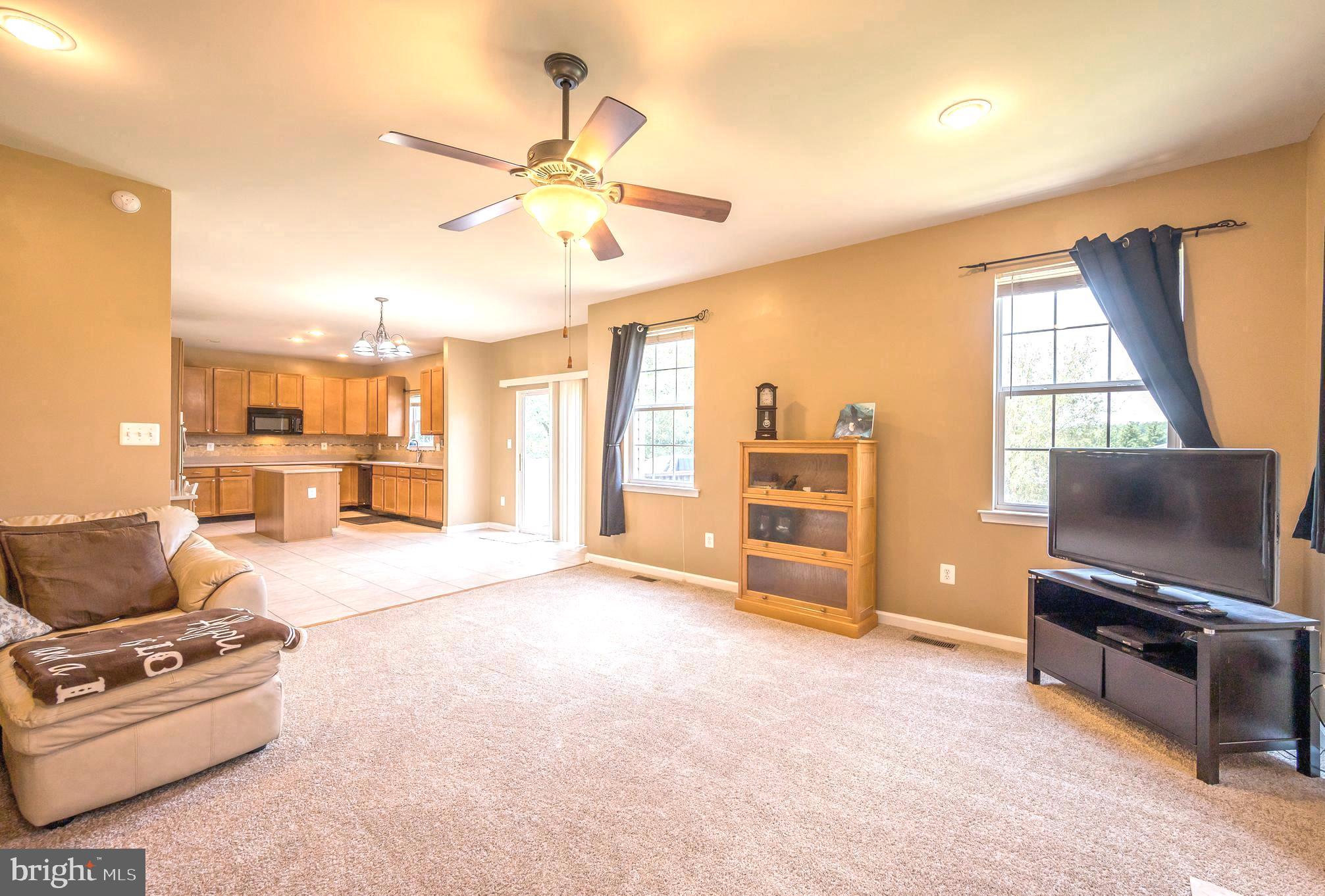 6020 Hunt Club Road Elkridge, MD 21075 - Photo 10 of 30 So much room!