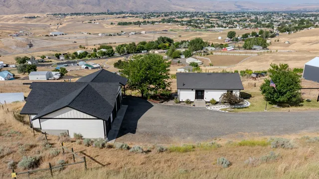 $719,900 | 2860 Scenic Hills Drive, Clarkston, WA 99403