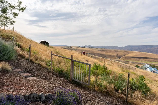 $719,900 | 2860 Scenic Hills Drive, Clarkston, WA 99403