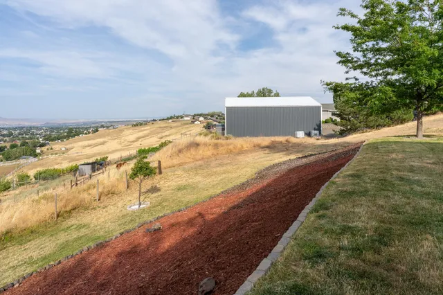 $719,900 | 2860 Scenic Hills Drive, Clarkston, WA 99403