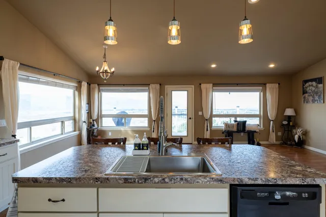 $719,900 | 2860 Scenic Hills Drive, Clarkston, WA 99403