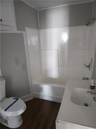 $109,900 | 604 South Market Street, Holden, MO 64040