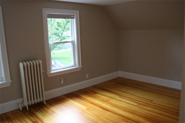 161 Westview Road Lowell, MA 01851 - Photo 15 of 28 Gallery Image 15