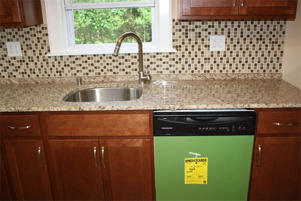 161 Westview Road Lowell, MA 01851 - Photo 5 of 28 Gallery Image 5