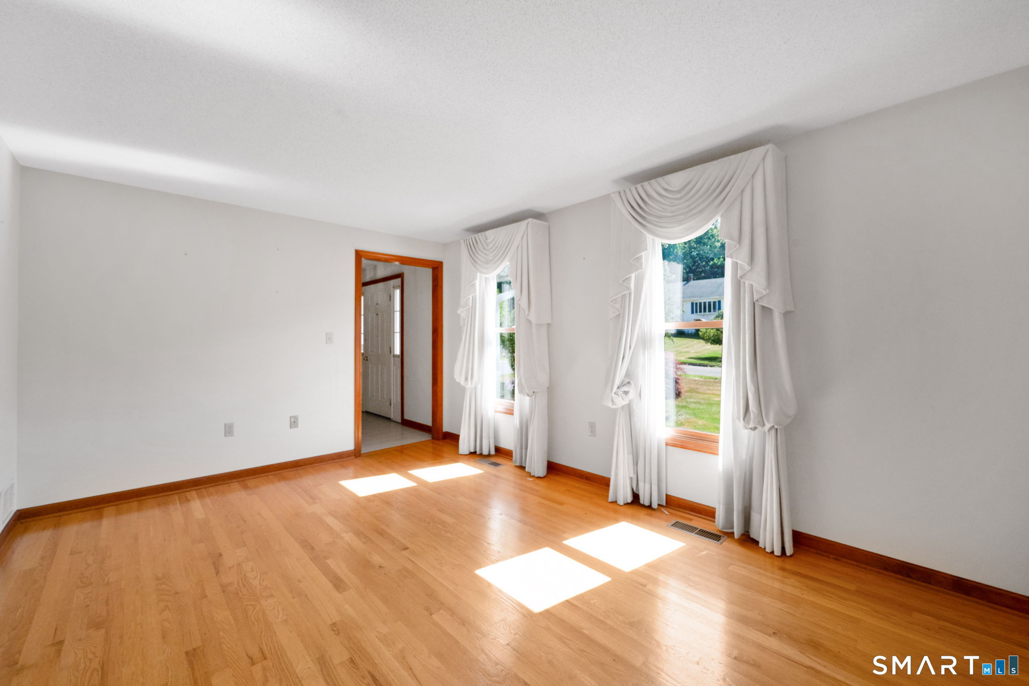 23 A Country Way Wallingford, CT 06492 - Photo 11 of 36