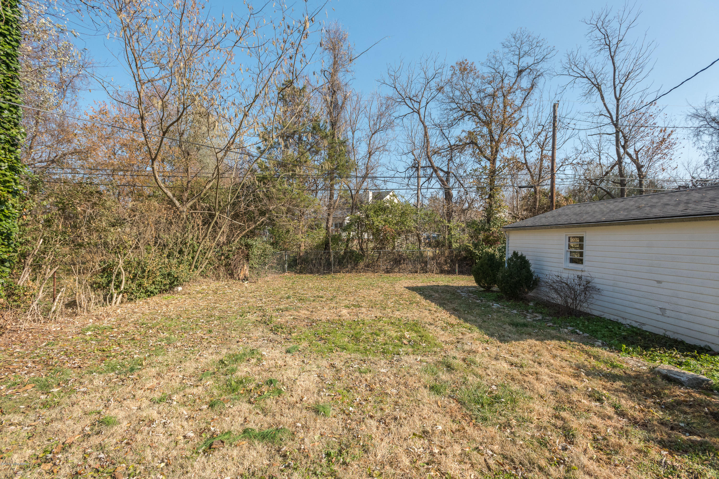 1717 Millgate Road Louisville, KY 40223 - Photo 38 of 42 37Millgate Rd 1717