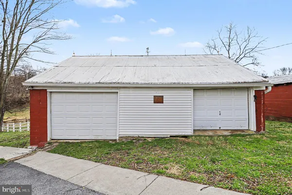 $400,000 | 10301 Mckinstry Mill Road, New Windsor, MD 21776