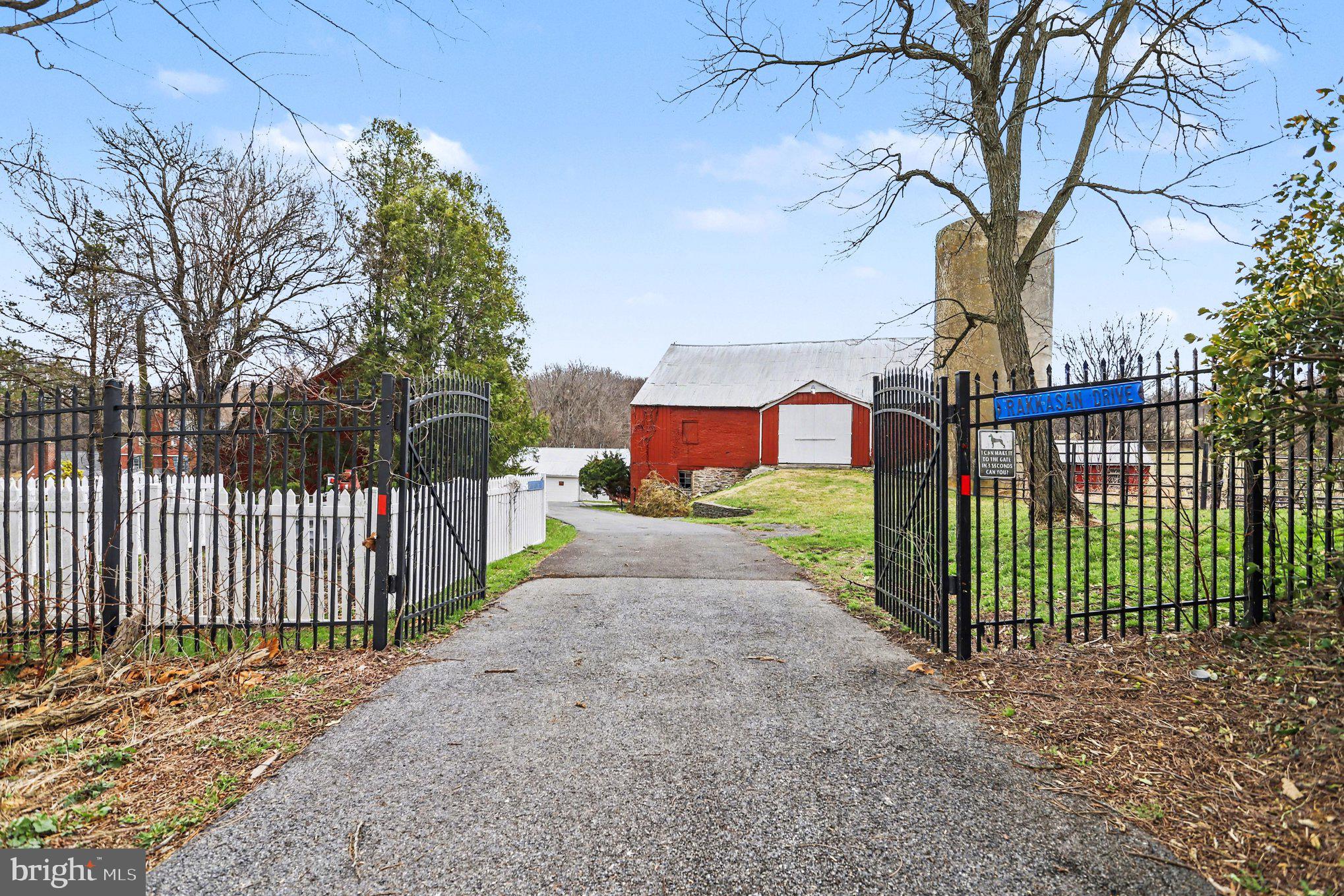 10301 Mckinstry Mill Road New Windsor, MD 21776 - Photo 32 of 43 Gated entry to property