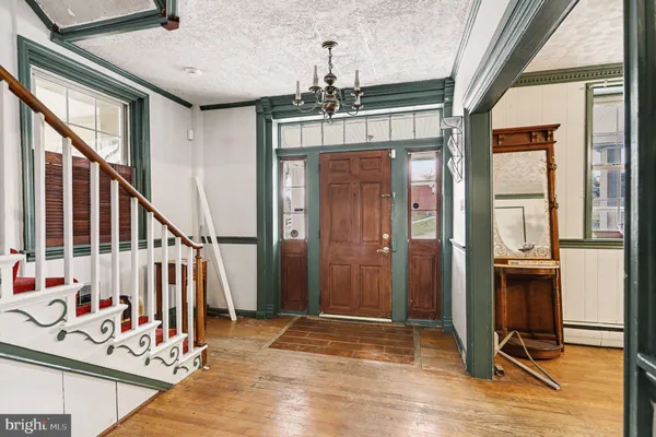 $400,000 | 10301 Mckinstry Mill Road, New Windsor, MD 21776